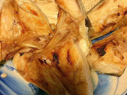 グリルで簡単 カンパチの塩焼き レシピ 作り方 By きのこのみみ 楽天レシピ グリルで簡単 カンパチの塩焼き レシピ 作り方 By きのこのみみ 楽天レシピ